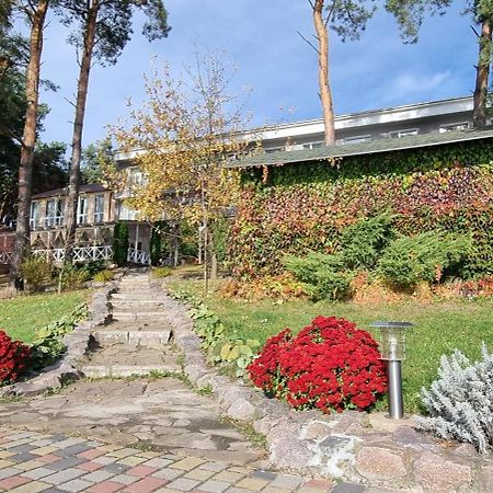 Готельно-Ресторанний Комплекс Три Бобри Lytovezh Exterior photo