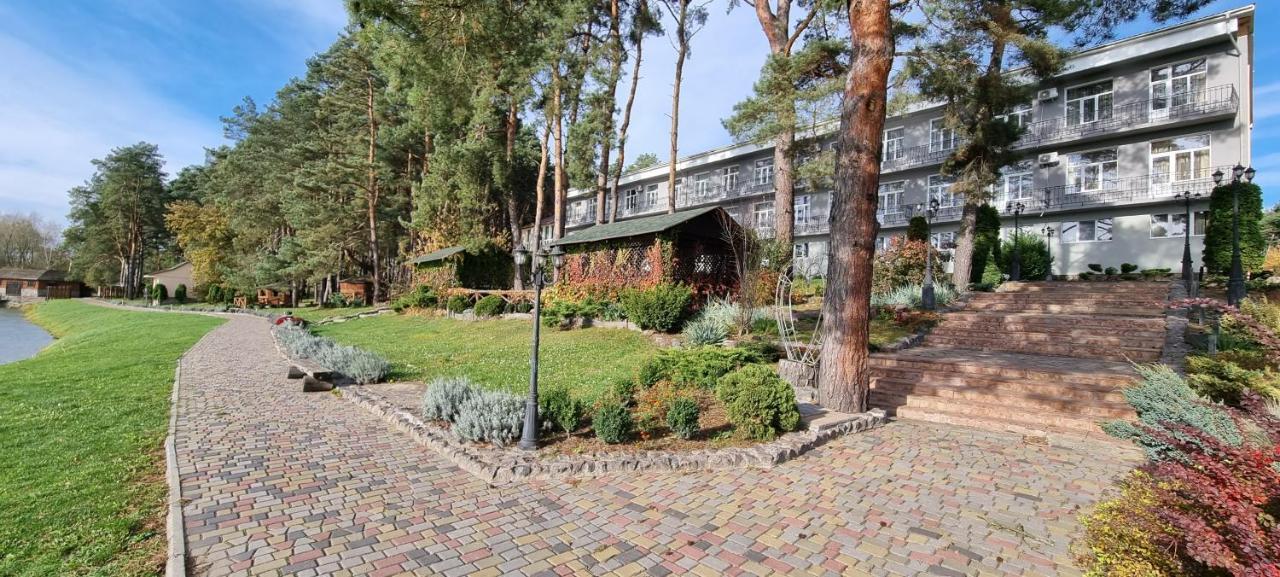 Готельно-Ресторанний Комплекс Три Бобри Lytovezh Exterior photo